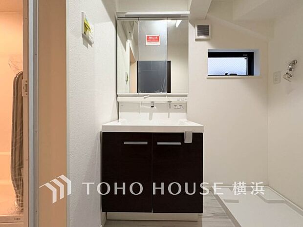 ご家族の1日が始まり、1日の終わりを締めくくる洗面空間。