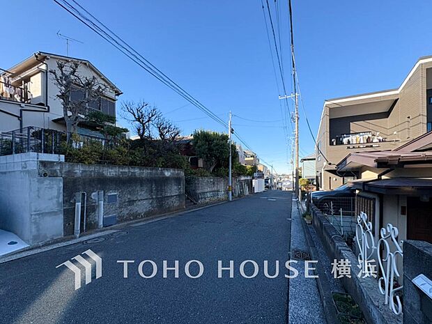 子育て環境、生活利便に優れた住環境に立地し、ゆとりある生活が送れます。