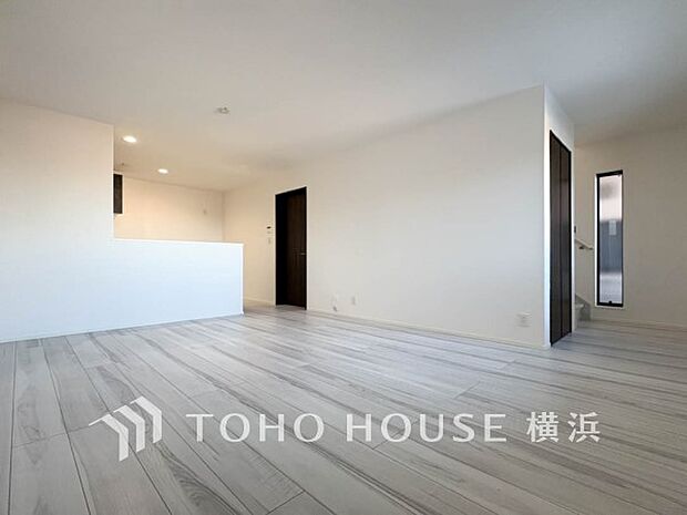 ご家族やお客様との時間など、多くの時を刻む空間。