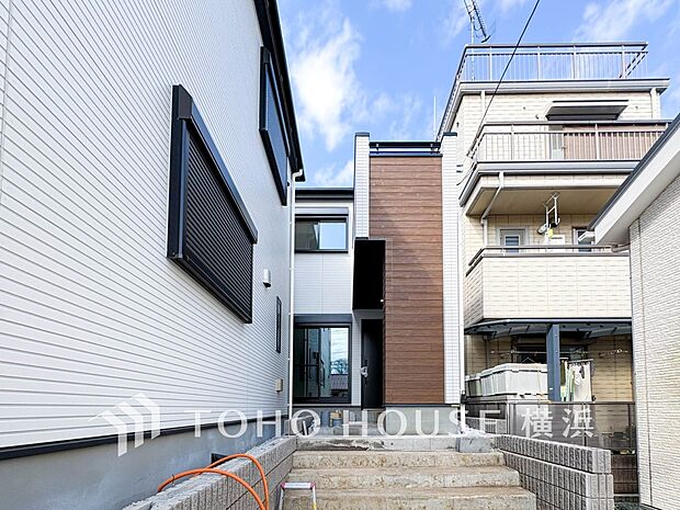 暖かな陽光と爽やかな風がハーモニーを奏でる上質な空間を愉しむ暮らし。