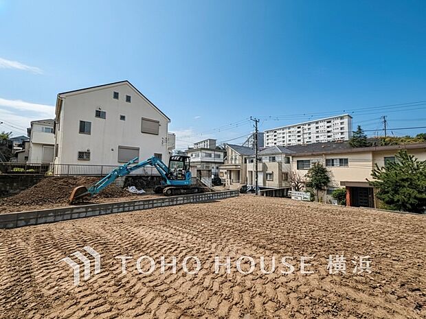 美しい街並みと穏やかな住環境でやすらぎの暮らしを叶えます。(2025年12月撮影)