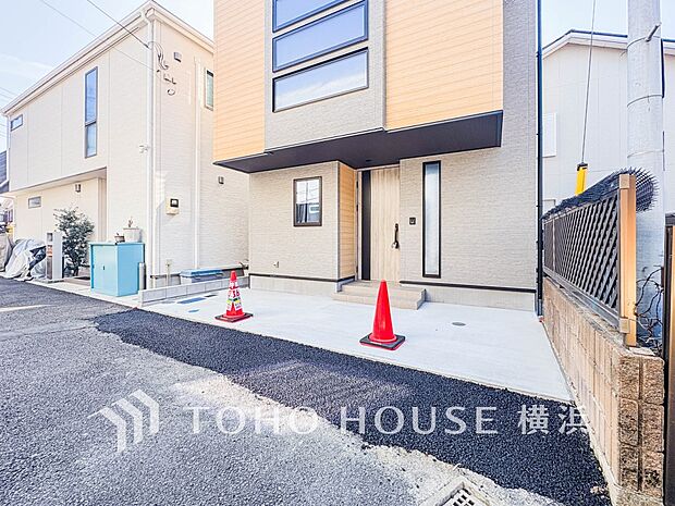 敷地内に駐車スペースがあると、日々の暮らしのをスムーズに運ぶ事が出来ます。