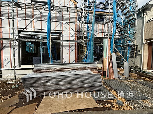快適さや豊かさはもちろん、未来まで考えた家造りをテーマに建築されます。(2025年12月撮影)