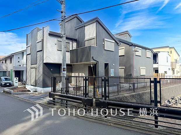 生活利便に優れた住環境に立地し、ゆとりある生活が送れます。