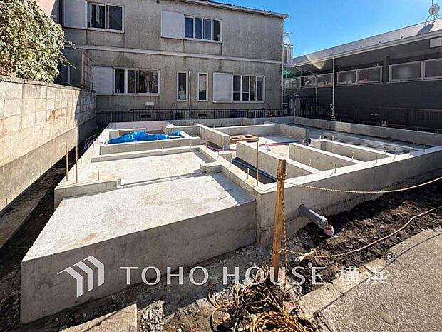 良質な環境に暮らす永住の邸がここに誕生します。(2026年1月撮影)