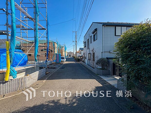 生活利便に優れた住環境に立地し、ゆとりある生活が送れます。(2026年3月撮影)