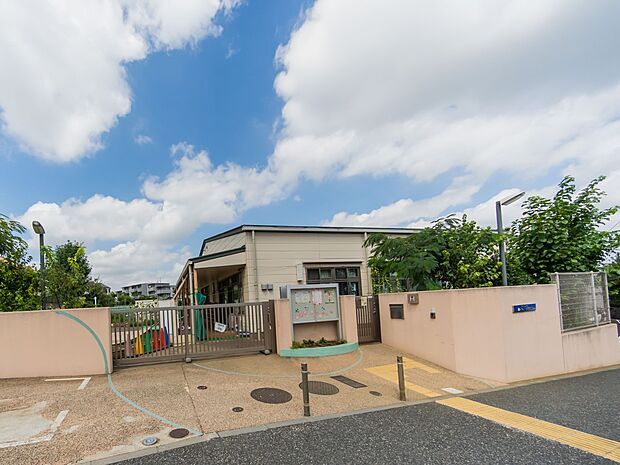 星の子白根保育園　550m　一年を通し野菜や植物の栽培をして、園児とともに成長を喜び合い豊かな心を育んでいます。 