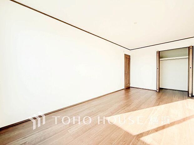 穏やかな寛ぎを届ける上質仕様のゆとりあるお部屋。心豊かにできるプライベート空間。