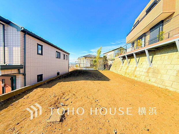 街並み全体のデザインへの拘りと充実した設備はきっとご満足いただける筈。(2026年1月撮影)