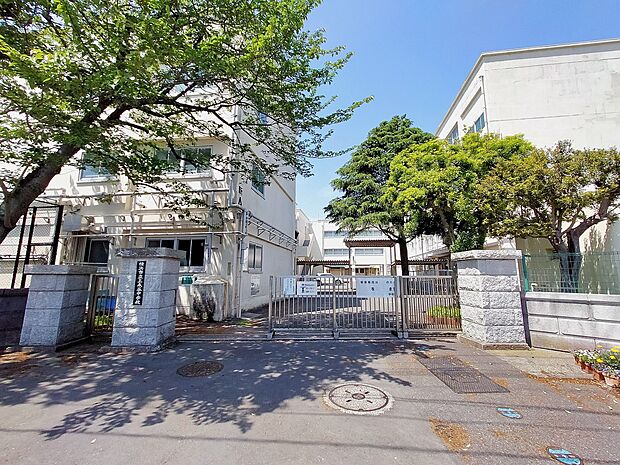 横浜市立上永谷中学校 220m