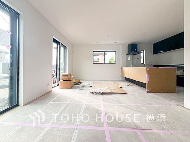 ご家族やお客様との時間など、多くの時を刻む空間。