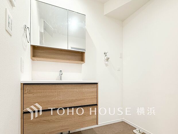 ご家族の1日が始まり、1日の終わりを締めくくる洗面空間。