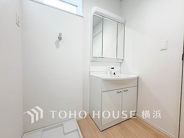 ご家族の1日が始まり、1日の終わりを締めくくる洗面空間。