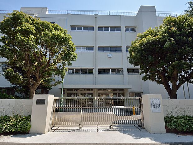 横浜市立瀬谷第二小学校 1000m