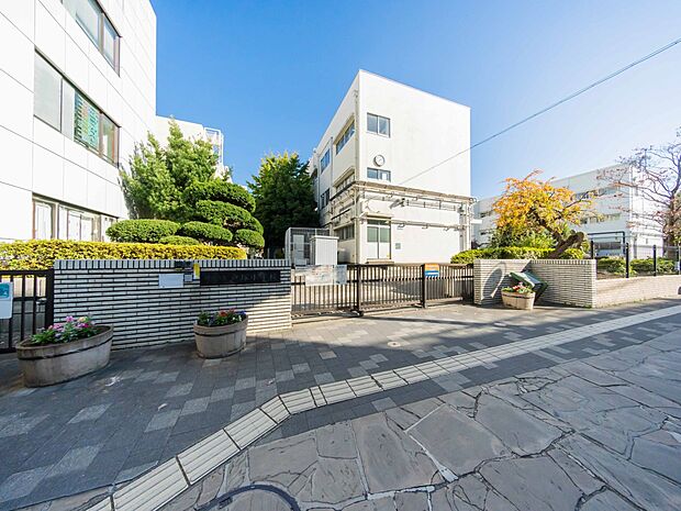 横浜市立戸塚小学校　1100m　 