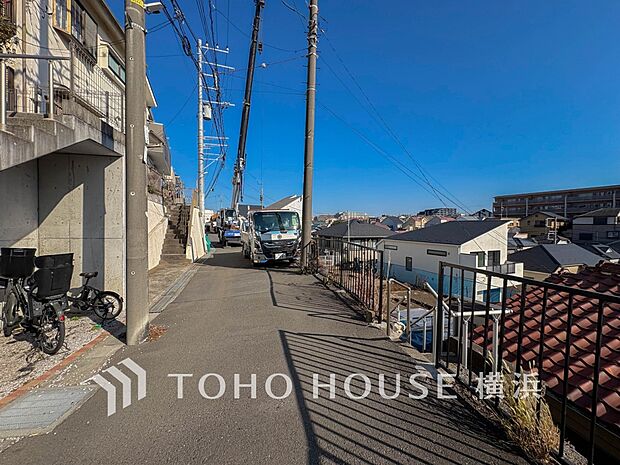 子育て環境、生活利便に優れた住環境に立地し、ゆとりある生活が送れます。