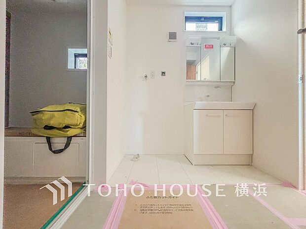 ご家族の1日が始まり、1日の終わりを締めくくる洗面空間。（2026年1月撮影）