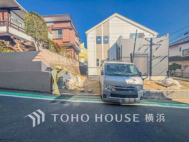 十分な広さのカースペースは、お車2台分の広さがあります。（2026年1月撮影）