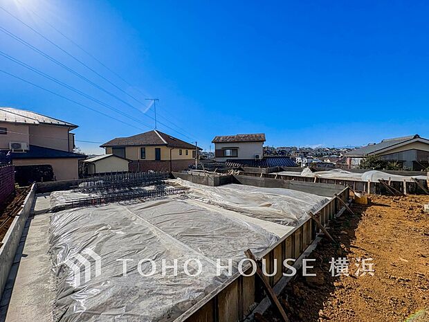 四季折々の変化を楽しめる心地よい場所となりそうなロケーションです。（2026年1月撮影）