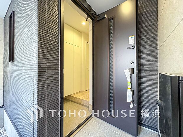 お住まいの顔となる玄関。