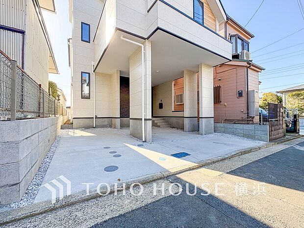 敷地内に駐車スペースがあると、日々の暮らしのをスムーズに運ぶ事が出来ます。