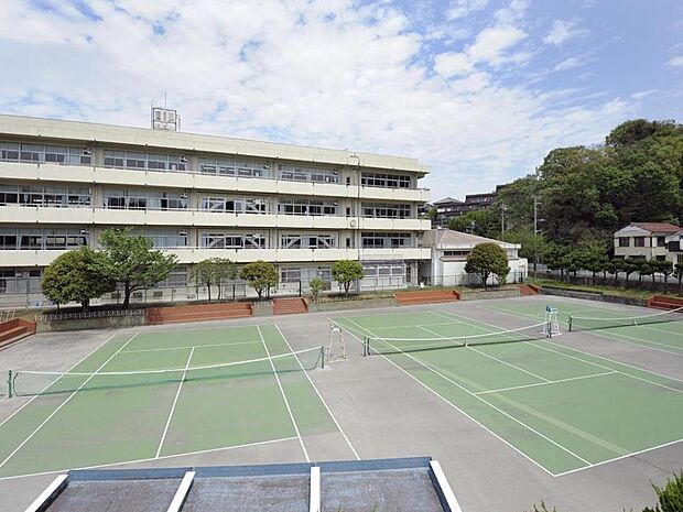 横浜市立藤の木中学校　600m　 