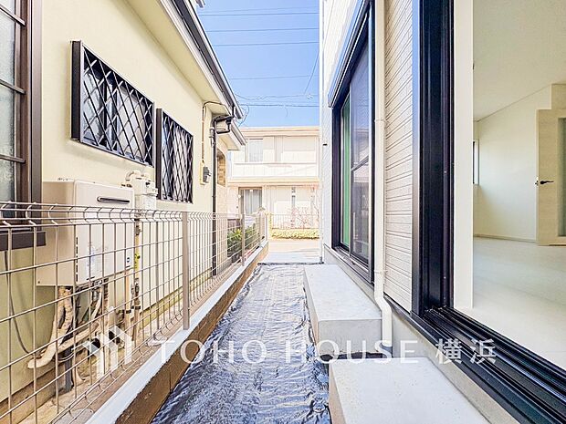 毎日の暮らしの中に癒しを与えてくれるお庭スペース。