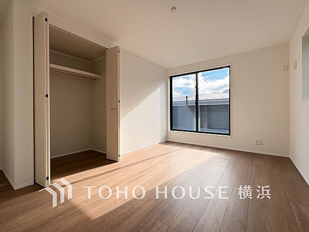 穏やかな寛ぎを届ける上質仕様のゆとりあるお部屋。心豊かにできるプライベート空間。