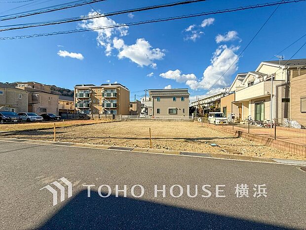 太陽の恵みをいっぱい受けられる陽当りのいい土地です。