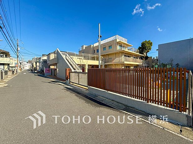 信証幼稚園　60m　 