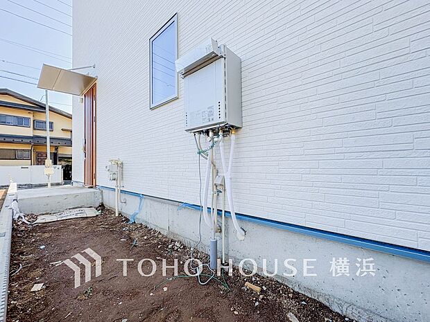 たっぷり降り注ぐ日差しの下バーベキューを楽しんだり、大切な家族やペットと楽しい休日を。