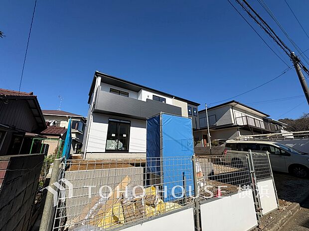 街並み全体のデザインへの拘りと充実した設備はきっとご満足いただける筈。(2026年1月撮影)