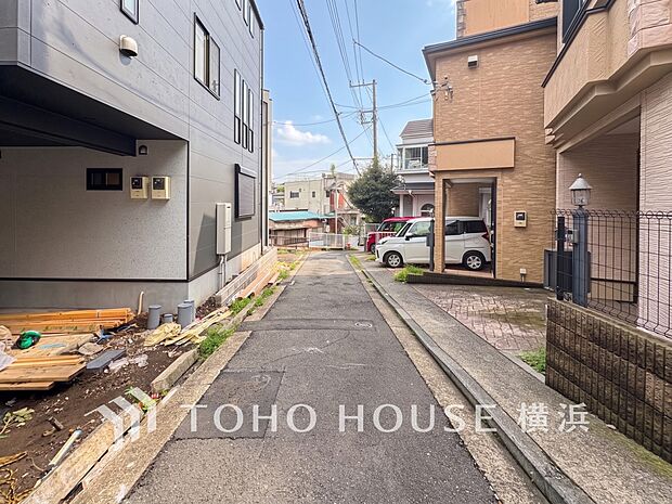 生活利便に優れた住環境に立地し、ゆとりある生活が送れます。