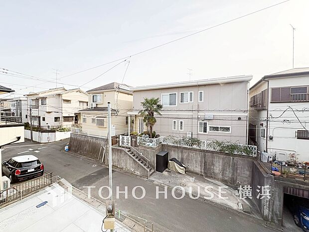 開放的で気持ちの良い眺望と青い空を満喫できます。