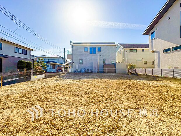 良質な環境に暮らす永住の邸がここに誕生します。(2026年1月撮影)