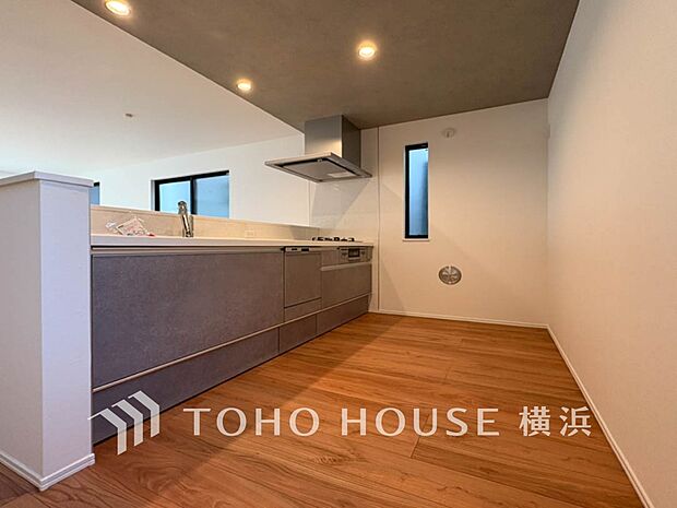 快適な日常を支える機能性と強さがひとつになったキッチンです。