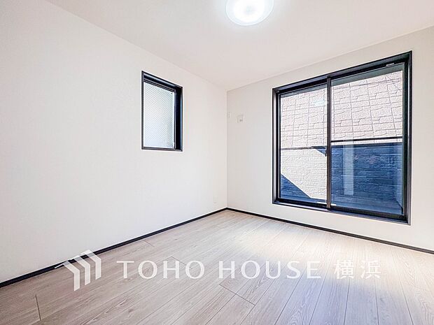 2面採光の居室は快適な光を取り入れ、心地よい風を取り入れます。