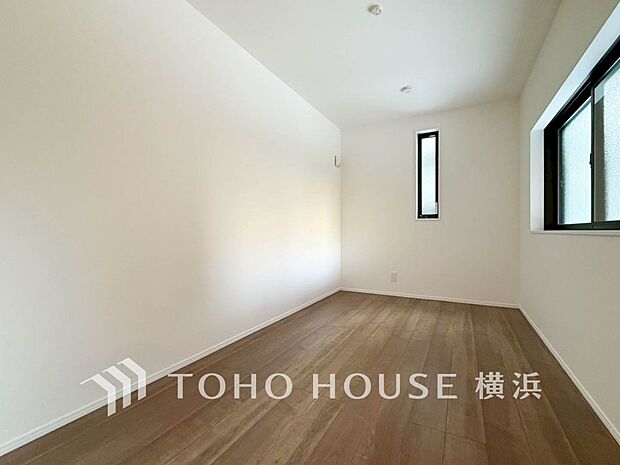 子供部屋や書斎にちょうどよい広さになっています。自分時間を快適に過ごすプライベートルーム。