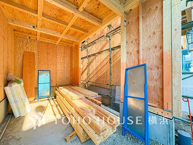 雨や紫外線から大切な愛車を守る、ビルトインガレージはセキュリティ面も安心です。