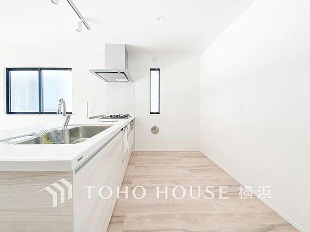 快適な日常を支える機能性と強さがひとつになったキッチンです。