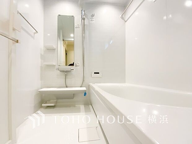 一日の疲れが癒される優雅な時間を堪能できるゆとりあるバスルームです。