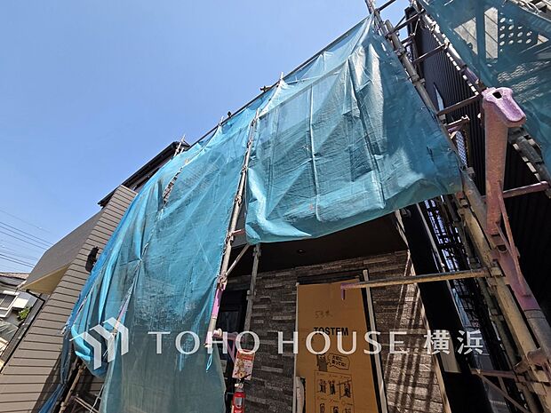 生活利便に優れた住環境に立地し、ゆとりある生活が送れます。（2026年5月撮影）