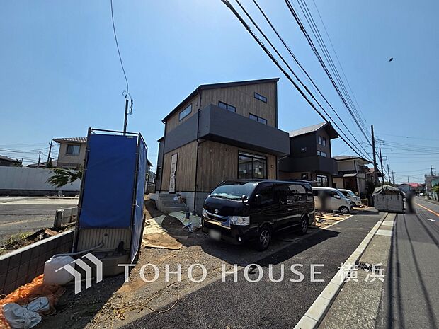 表現された空間は豊かな光と風を纏い、暮らしの時間を豊かにしてくれます。（2026年5月撮影）
