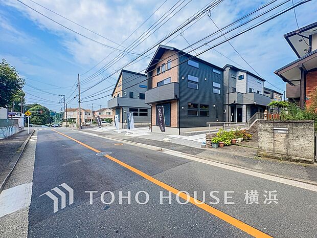 時間のゆとりと空間、爽やかな陽光がもたらす光と風を贅沢なまでに感じる暮らしが始まります。