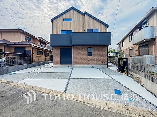 時間のゆとりと空間、爽やかな陽光がもたらす光と風を贅沢なまでに感じる暮らしが始まります。