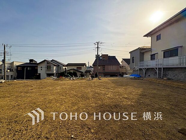四季折々の変化を楽しめる心地よい場所となりそうなロケーションです。（2026年1月撮影）