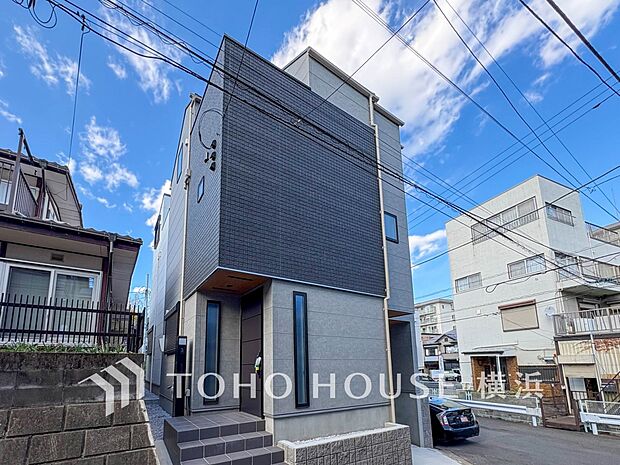 子育て環境、生活利便に優れた住環境に立地し、ゆとりある生活が送れます。