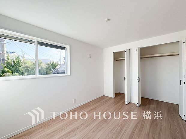 収納スペースもあり、生活しやすい居住スペースです。