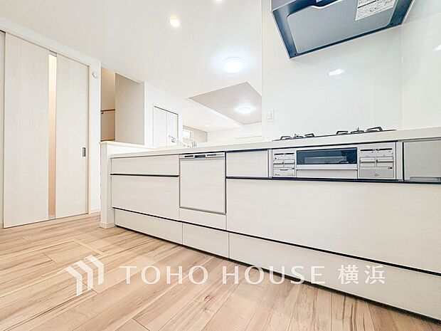 快適な日常を支える機能性と強さがひとつになったキッチンです。