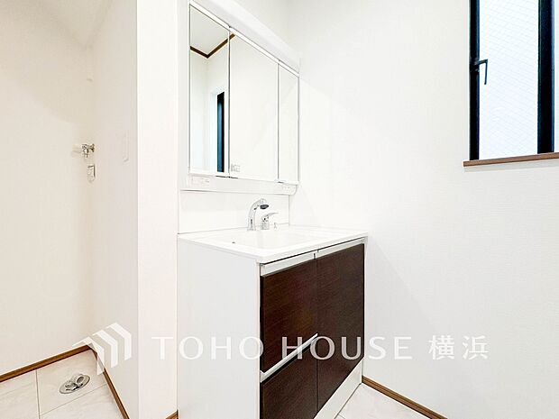 ご家族の1日が始まり、1日の終わりを締めくくる洗面空間。